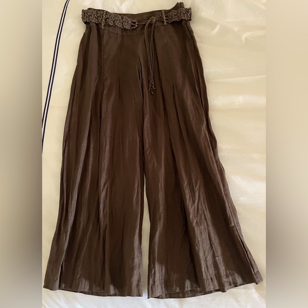 Elie Tahari Wide Leg Flowy Pants, size 2